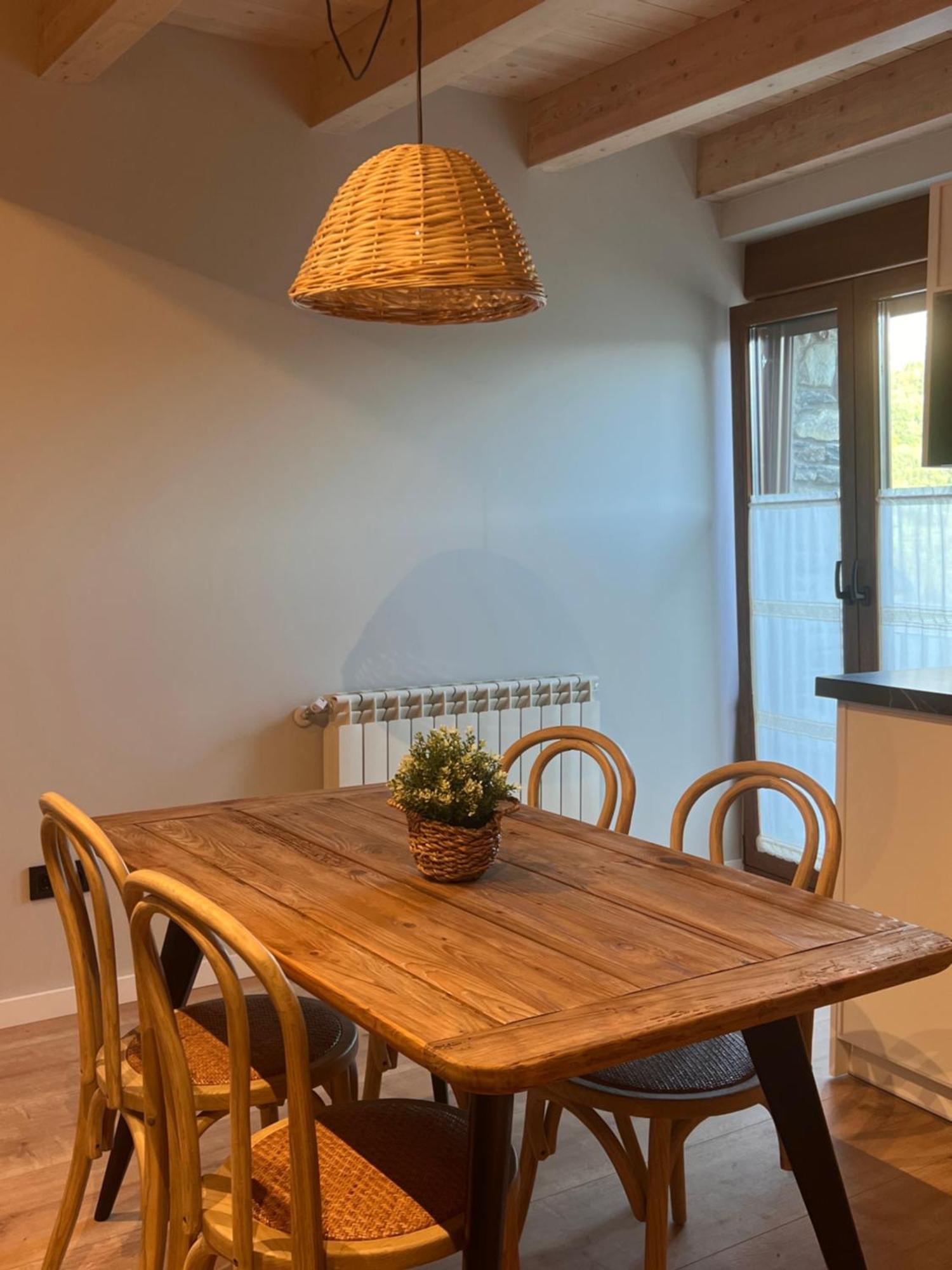 Apartamentos Turisticos: Tu Casa En Sahun 部屋 写真